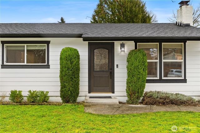 35844 13th Avenue SW, Federal Way, WA 98126