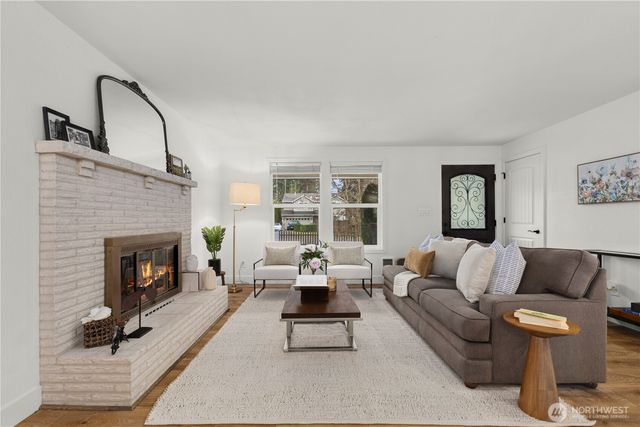 35844 13th Avenue SW, Federal Way, WA 98126