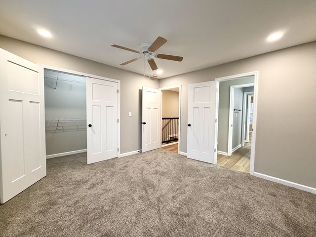 511 Glenstone Springs Dr, Clarksville, TN 37043