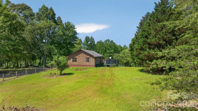 66 Misery Ridge Trail, Mill Spring, NC 28756