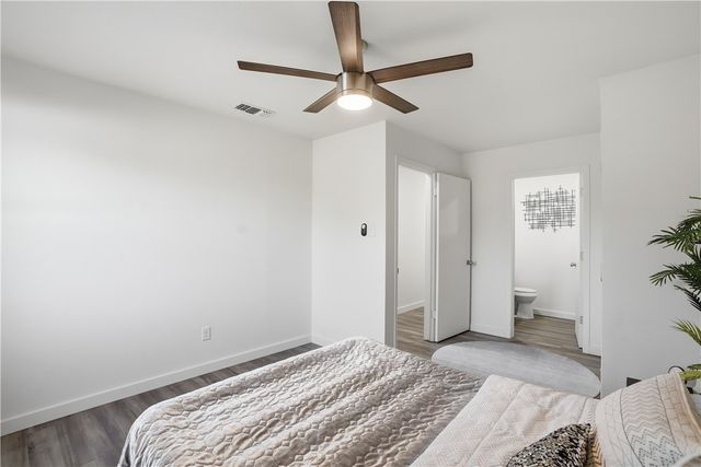 109 Dewey Ave, Alice, TX 78332