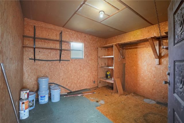 109 Dewey Ave, Alice, TX 78332