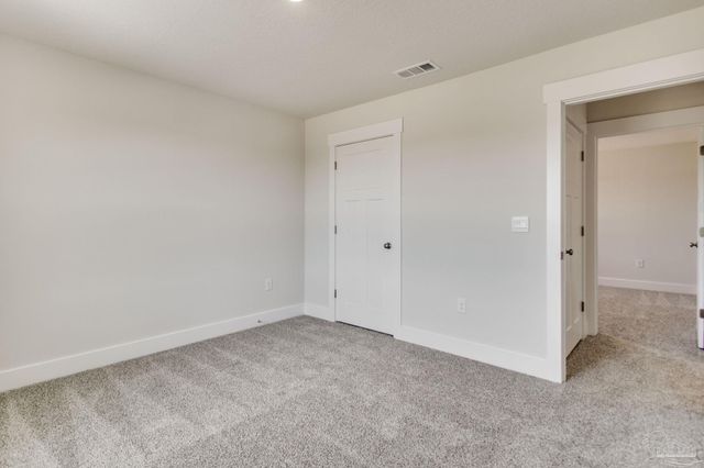 8630 Russellcross Blvd, Pensacola, FL 32507