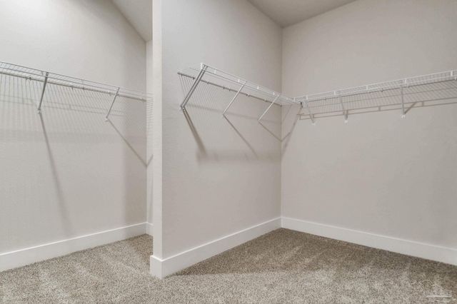 8630 Russellcross Blvd, Pensacola, FL 32507