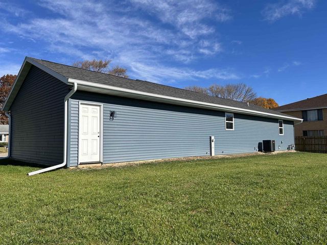 2405 Harvard Drive, Janesville, WI 53548