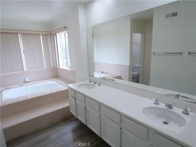 25051 Amberwood, Mission Viejo, CA 92692