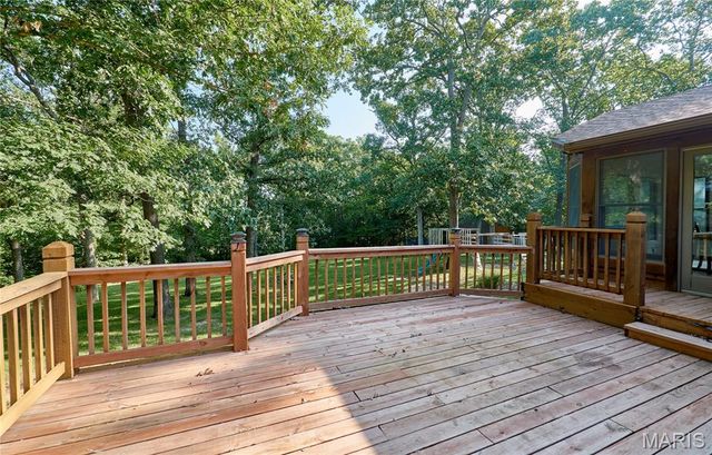 10427 Forest Trails Drive, Foristell, MO 63348