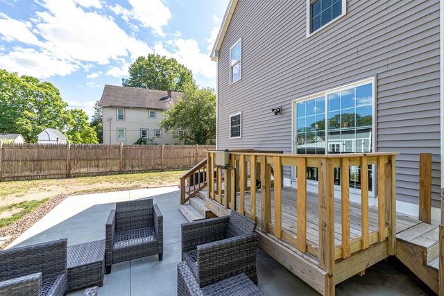 14 Daniel Webster Drive, Merrimack, NH 03054