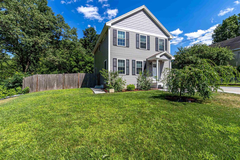 14 Daniel Webster Drive, Merrimack, NH 03054