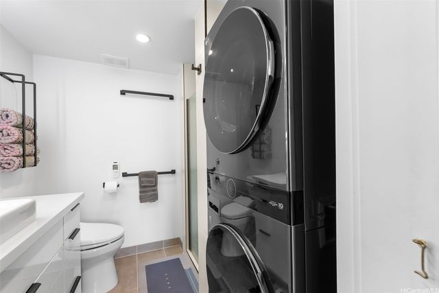 2215 Aloha Drive DH1101, Honolulu, HI 96815