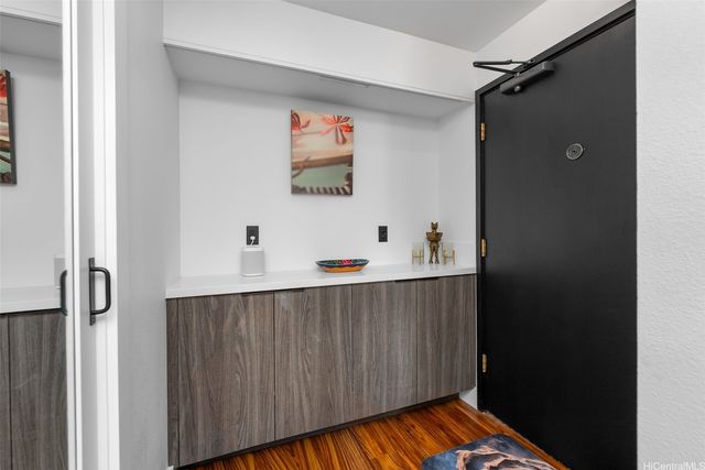 2215 Aloha Drive DH1101, Honolulu, HI 96815