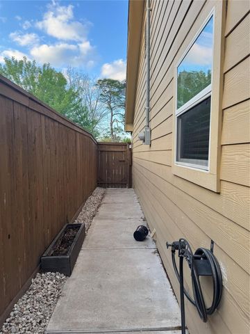 534 Sulphur Street, Houston, TX 77034