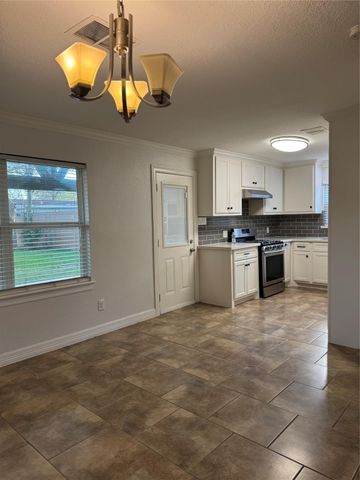 534 Sulphur Street, Houston, TX 77034