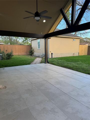 534 Sulphur Street, Houston, TX 77034