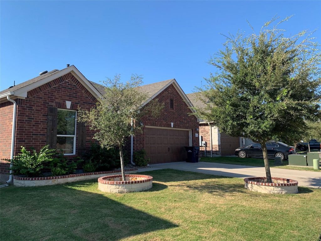1348 Volente LN, Leander, TX 78641