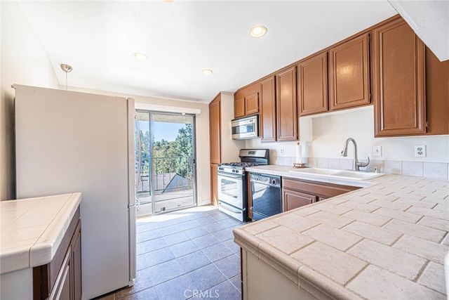 2238 Vista Del Sol, Fullerton, CA 92831