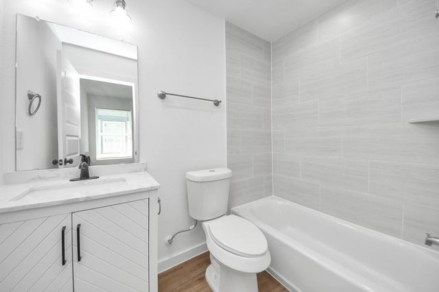 7312 Wileyvale Drive D, Houston, TX 77016