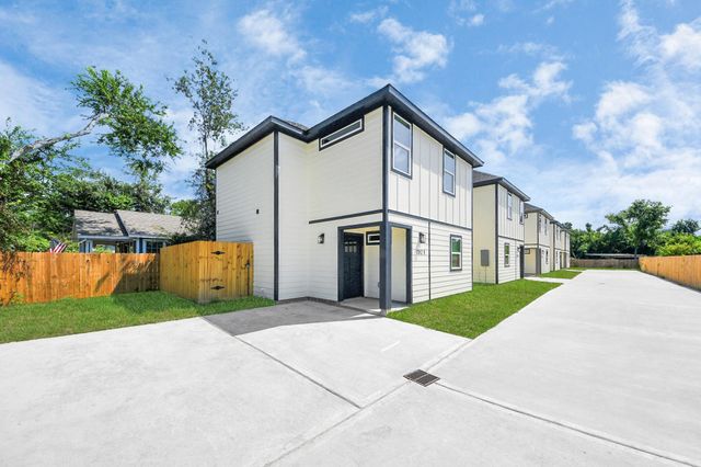 7312 Wileyvale Drive D, Houston, TX 77016