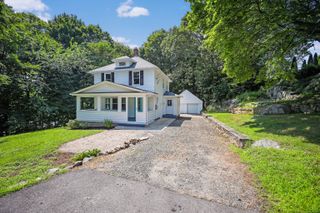 35 Buckingham Court, Watertown, CT 06779