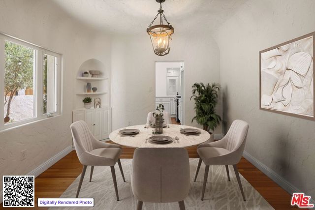 3447 Primera Avenue, Los Angeles, CA 90068