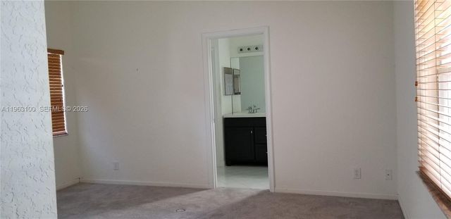 1101 Tupelo Way, Weston, FL 33327