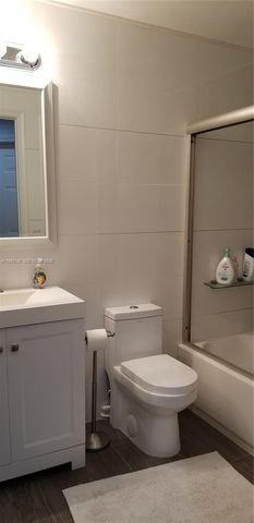 1101 Tupelo Way, Weston, FL 33327