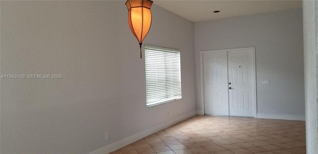 1101 Tupelo Way, Weston, FL 33327