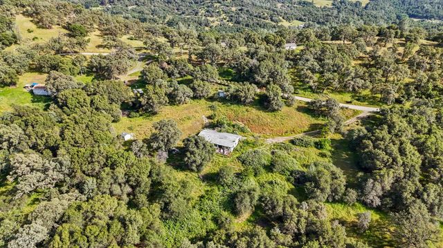 15477 Ballantree Ln, Grass Valley, CA 95949