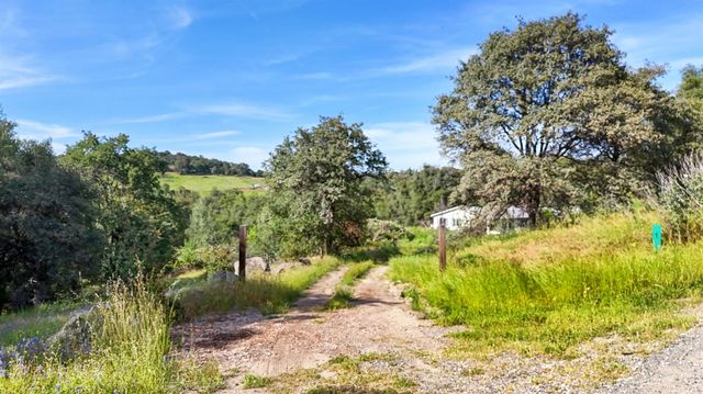15477 Ballantree Ln, Grass Valley, CA 95949