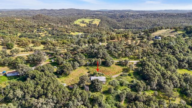 15477 Ballantree Ln, Grass Valley, CA 95949