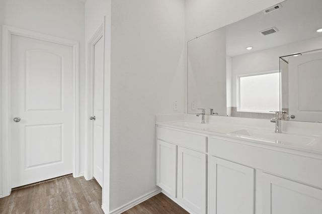 21919 Breezy Cliff Drive, Hockley, TX 77447