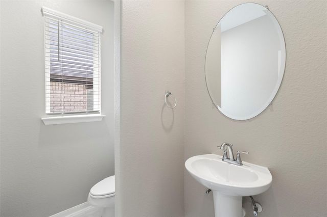241 Oleander LOOP, Buda, TX 78610