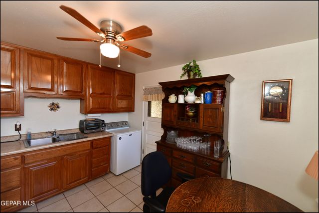 705 HUCKLEBERRY Street, El Paso, TX 79903