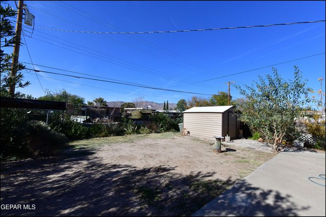 705 HUCKLEBERRY Street, El Paso, TX 79903