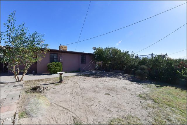 705 HUCKLEBERRY Street, El Paso, TX 79903