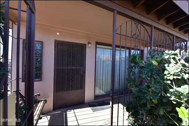 705 HUCKLEBERRY Street, El Paso, TX 79903