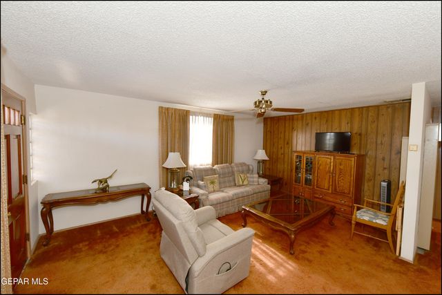 705 HUCKLEBERRY Street, El Paso, TX 79903