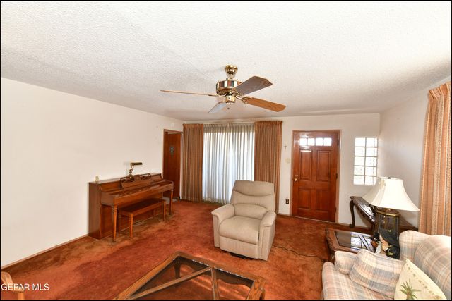 705 HUCKLEBERRY Street, El Paso, TX 79903