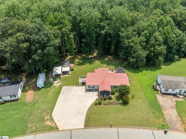 128 Kentmont Lane, Greer, SC 29651