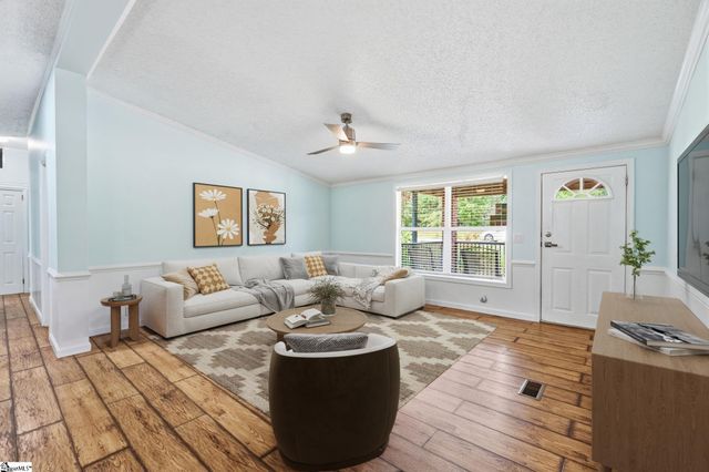 128 Kentmont Lane, Greer, SC 29651