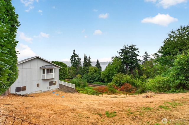 13204 Emerald Drive NW, Gig Harbor, WA 98329