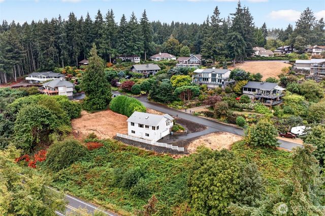 13204 Emerald Drive NW, Gig Harbor, WA 98329