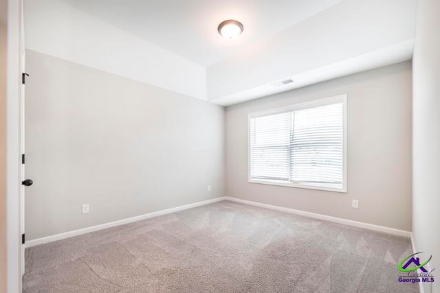 203 Amberley Court, Kathleen, GA 31047