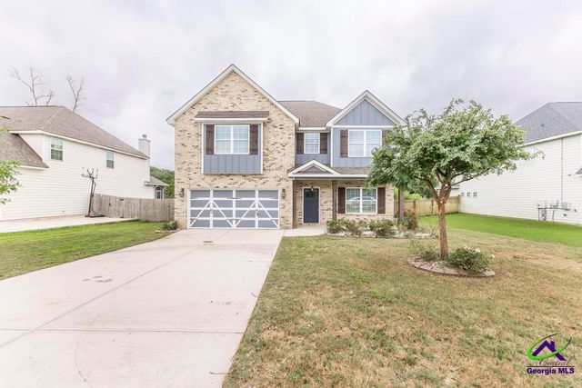 203 Amberley Court, Kathleen, GA 31047
