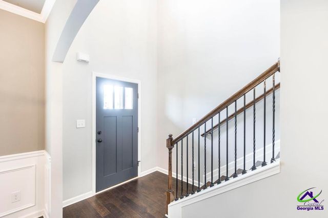 203 Amberley Court, Kathleen, GA 31047