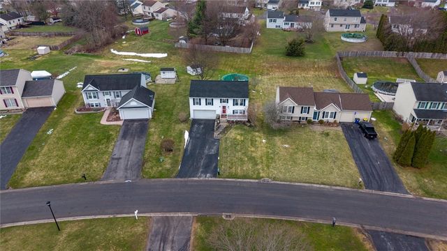 3249 Green Tree Drive, Macedon, NY 14568