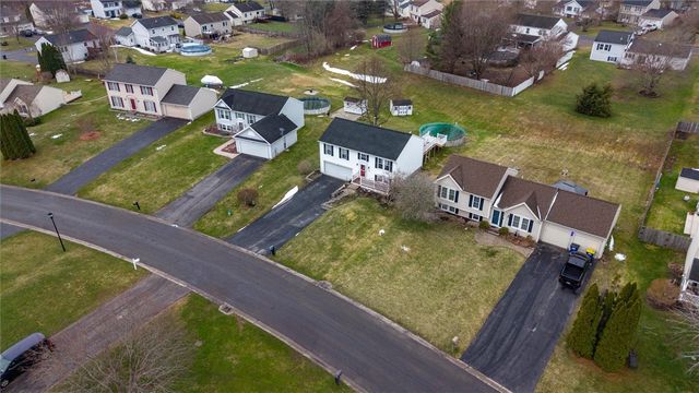 3249 Green Tree Drive, Macedon, NY 14568