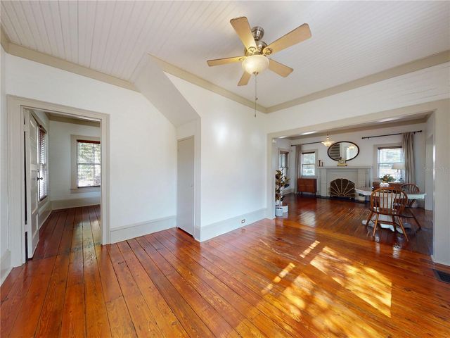 311 W 10TH STREET, Sanford, FL 32771