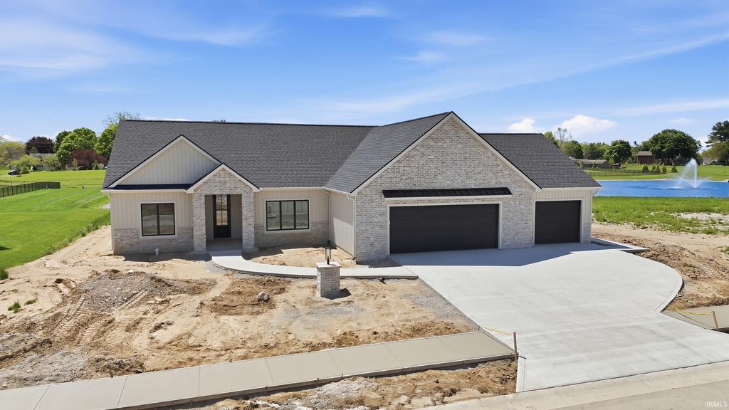 17667 Monza Pass, Huntertown, IN 46748