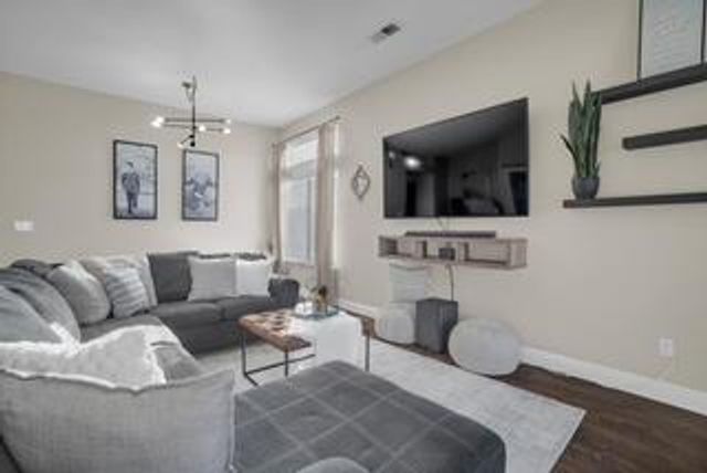 2500 Novi Dr, Riverbank, CA 95367